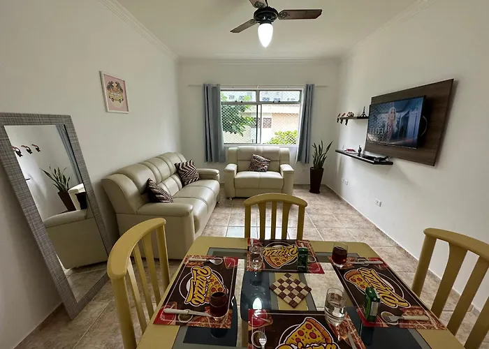 Apartamento A 190 Metros Da Praia Da Enseada