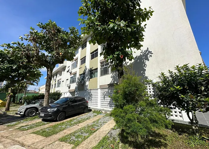 Apartamento A 190 Metros Da Praia Da Enseada