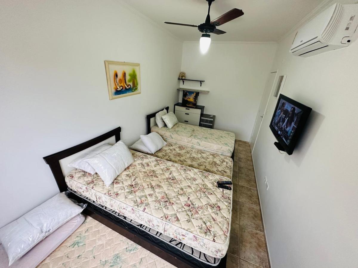 A 190 Metros Da Da Enseada Apartment *