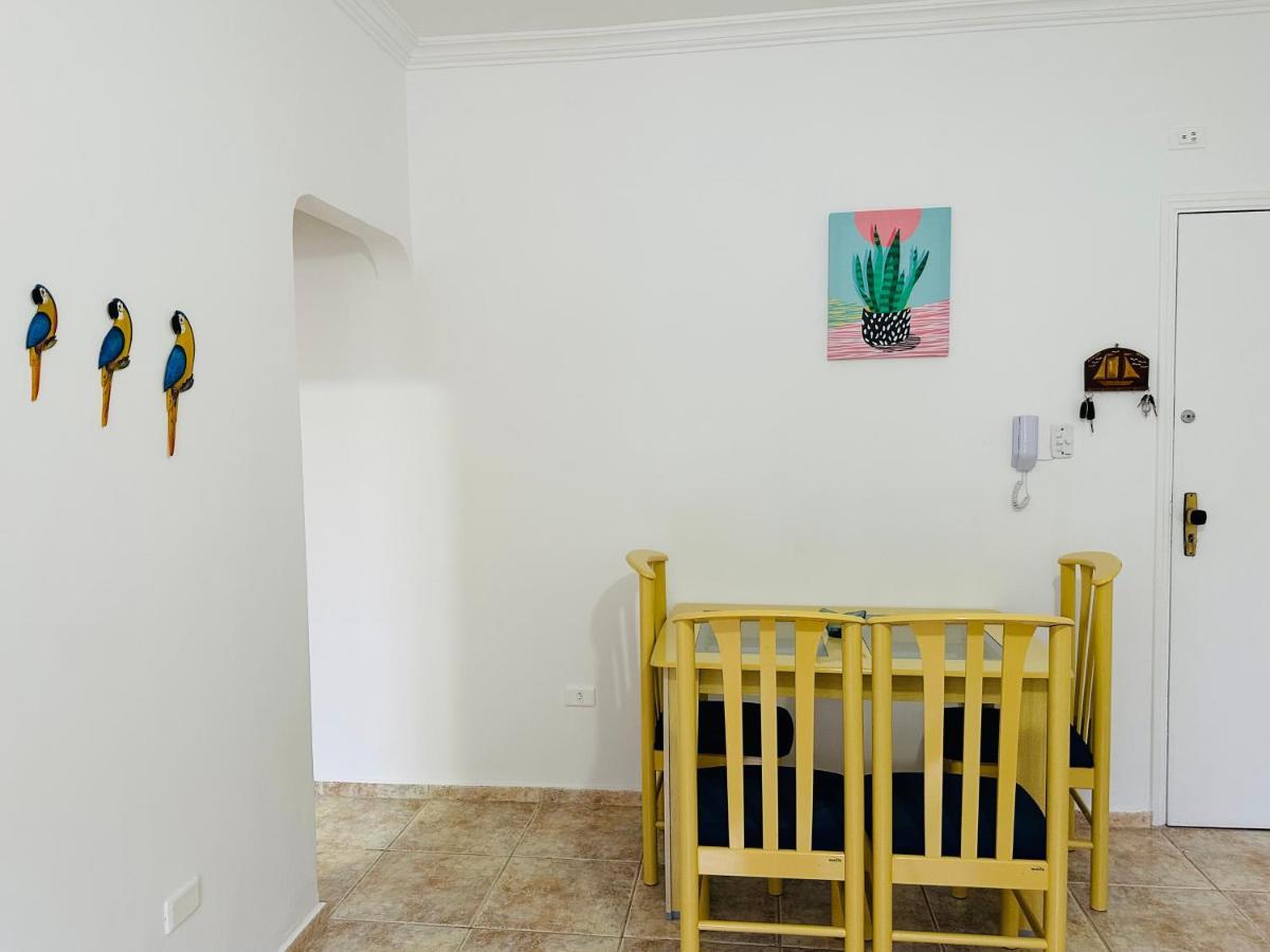 A 190 Metros Da Da Enseada Apartment
