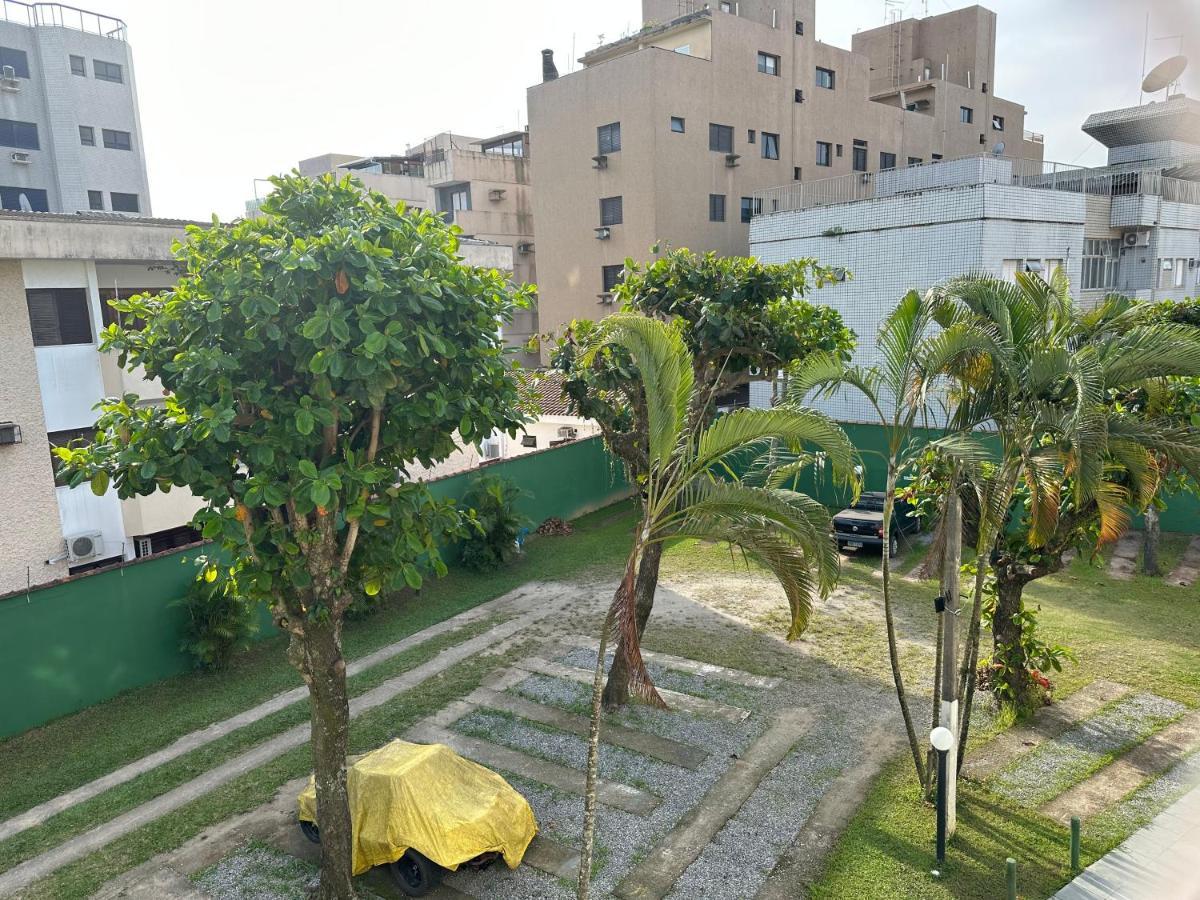 A 190 Metros Da Da Enseada Apartment Guaruja